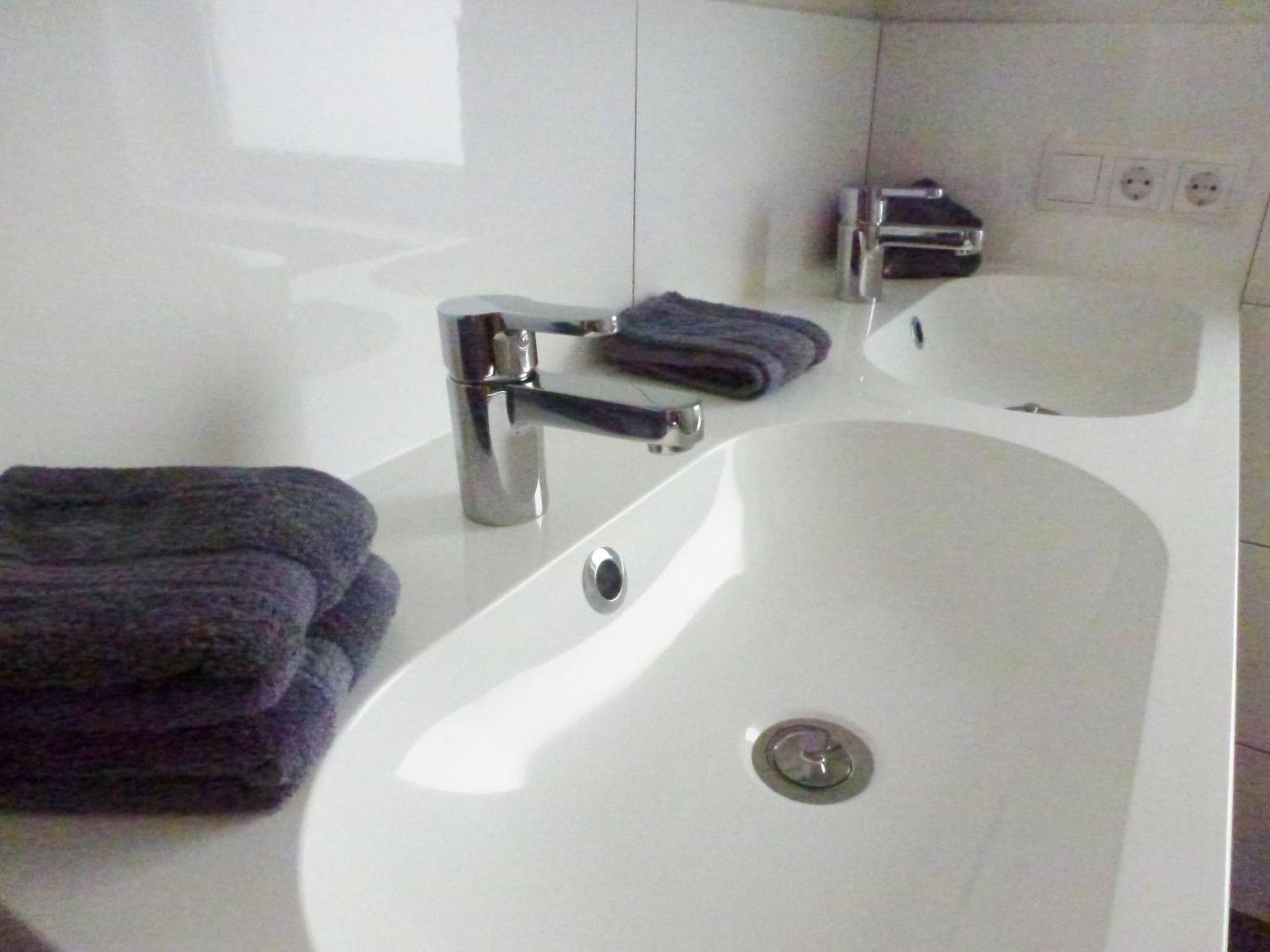 Вилла Detached Chalet Close To The Ski Area Фуш-ан-дер-Гросглокнерштрассе Экстерьер фото